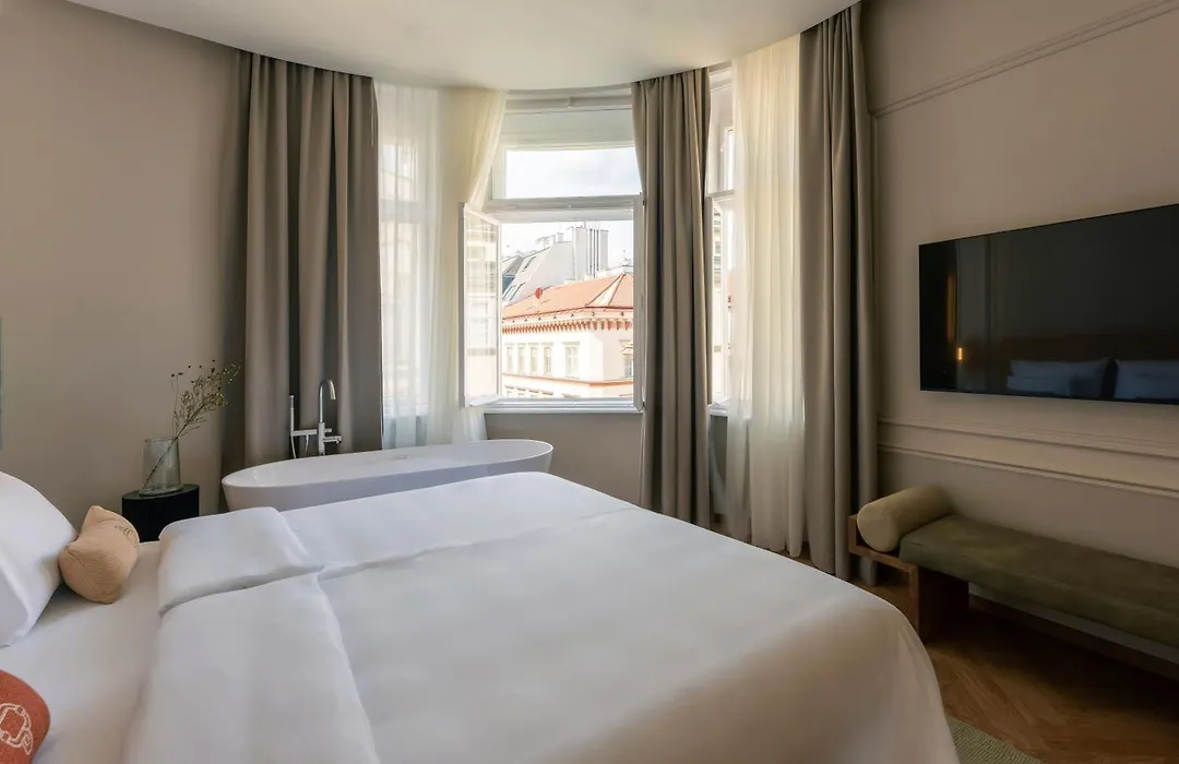 Lovis Suites Vienna-1